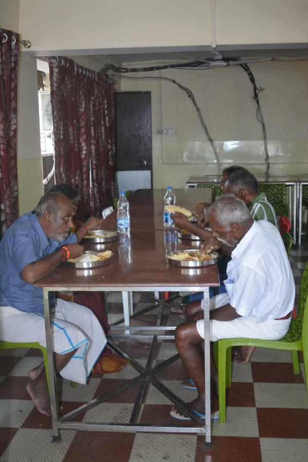 Hotel Tamilnadu Kashi Βαρανάσι Εξωτερικό φωτογραφία